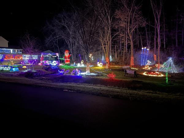 Christmas Lights Voting  Cherie Bronkar 6530 Bridgeville Drive, Zanesville, OH 43701